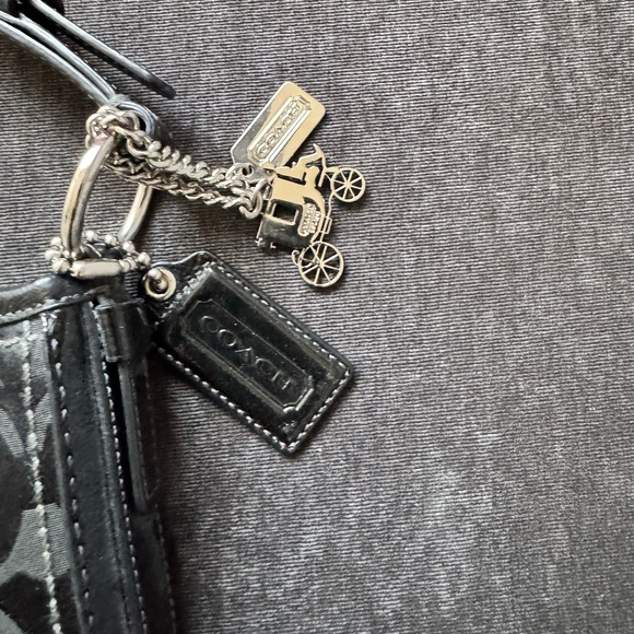 Coach Satchel Purse - Picture 4 of 4